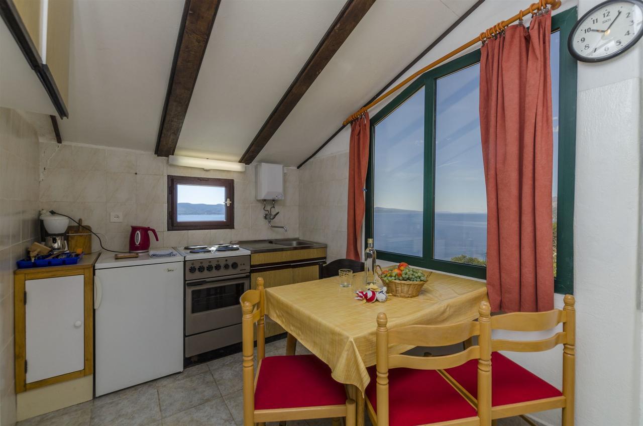 Apartment Boris Gornja Brela Eksteriør billede