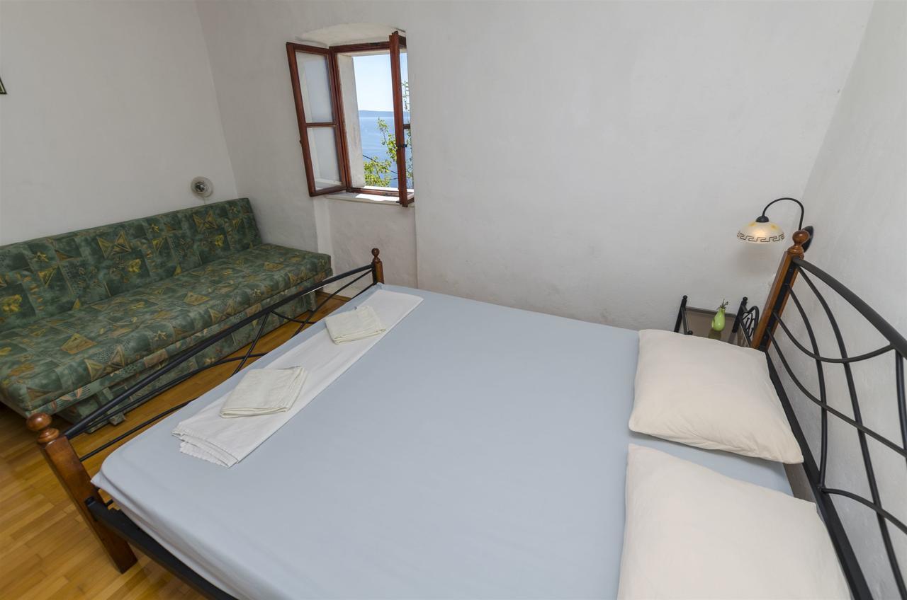 Apartment Boris Gornja Brela Eksteriør billede