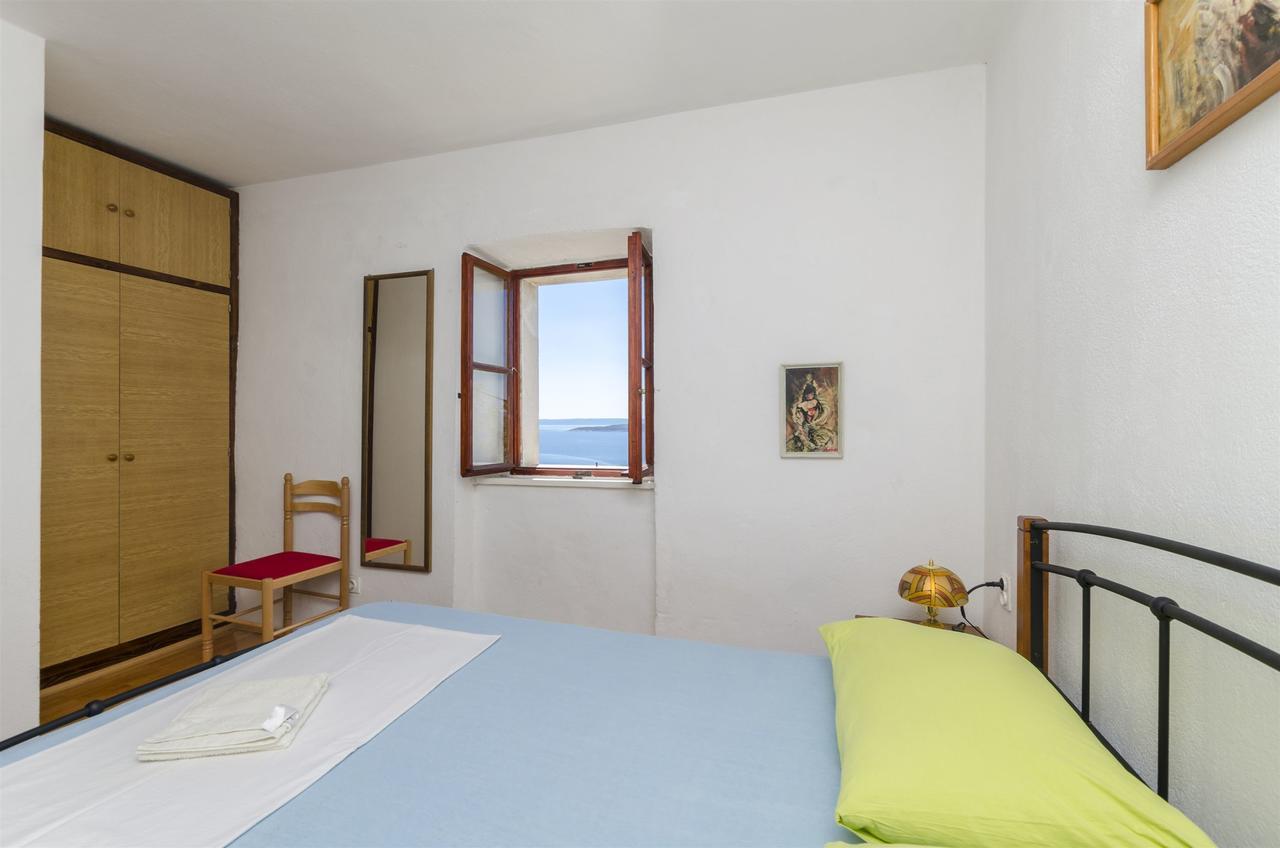 Apartment Boris Gornja Brela Eksteriør billede